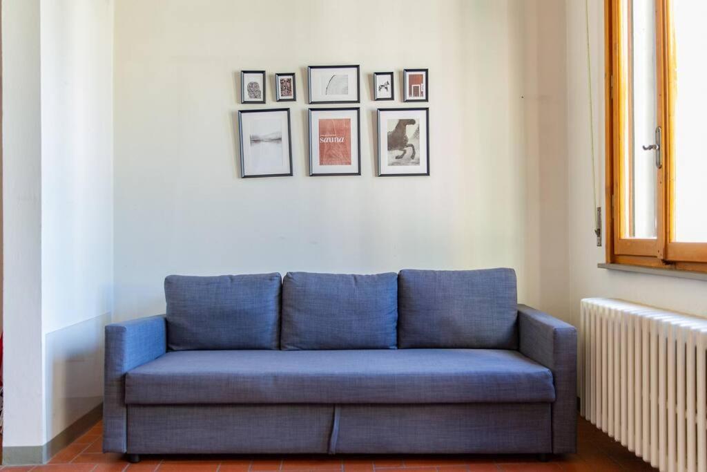 Cozy Apartment With A Strategic Position Florenţa Exterior foto