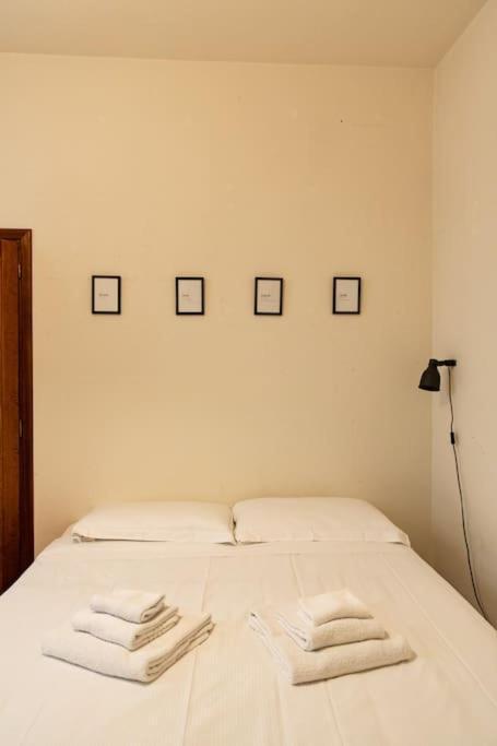 Cozy Apartment With A Strategic Position Florenţa Exterior foto